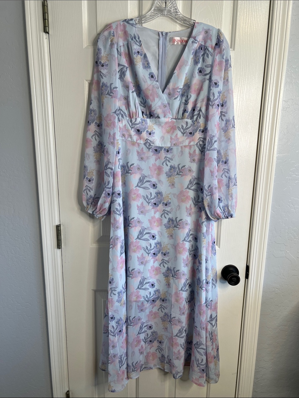 NWT JJ’s House blue & pink long puff sleeve maxi dress size small